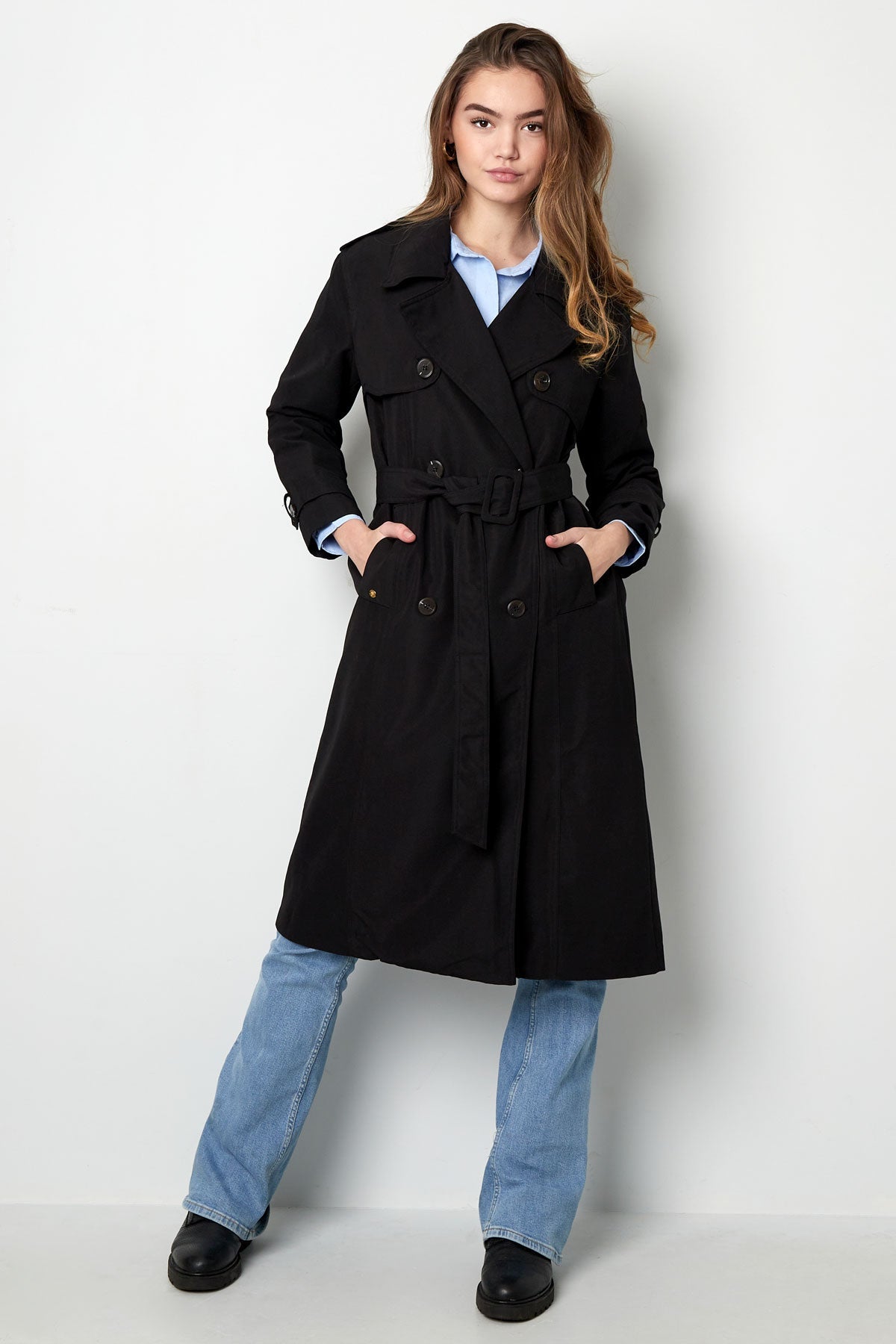 Trenchcoat - Klassischer doppelreihiger Trenchcoat mit Gürtel für Damen