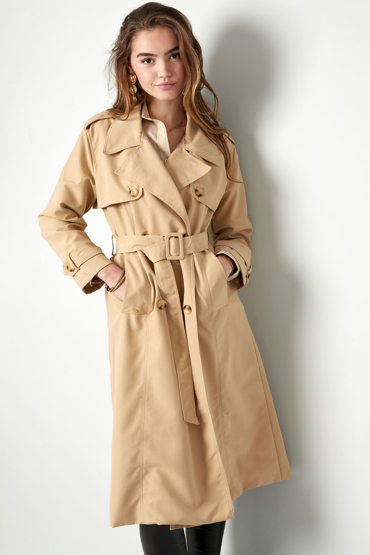 Trenchcoat - Klassischer doppelreihiger Trenchcoat mit Gürtel für Damen