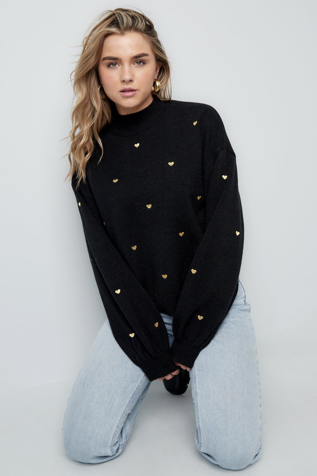 Herz-Pullover – Locker geschnitten – Hoher Kragen – Strickpullover – Damen-Strickmode