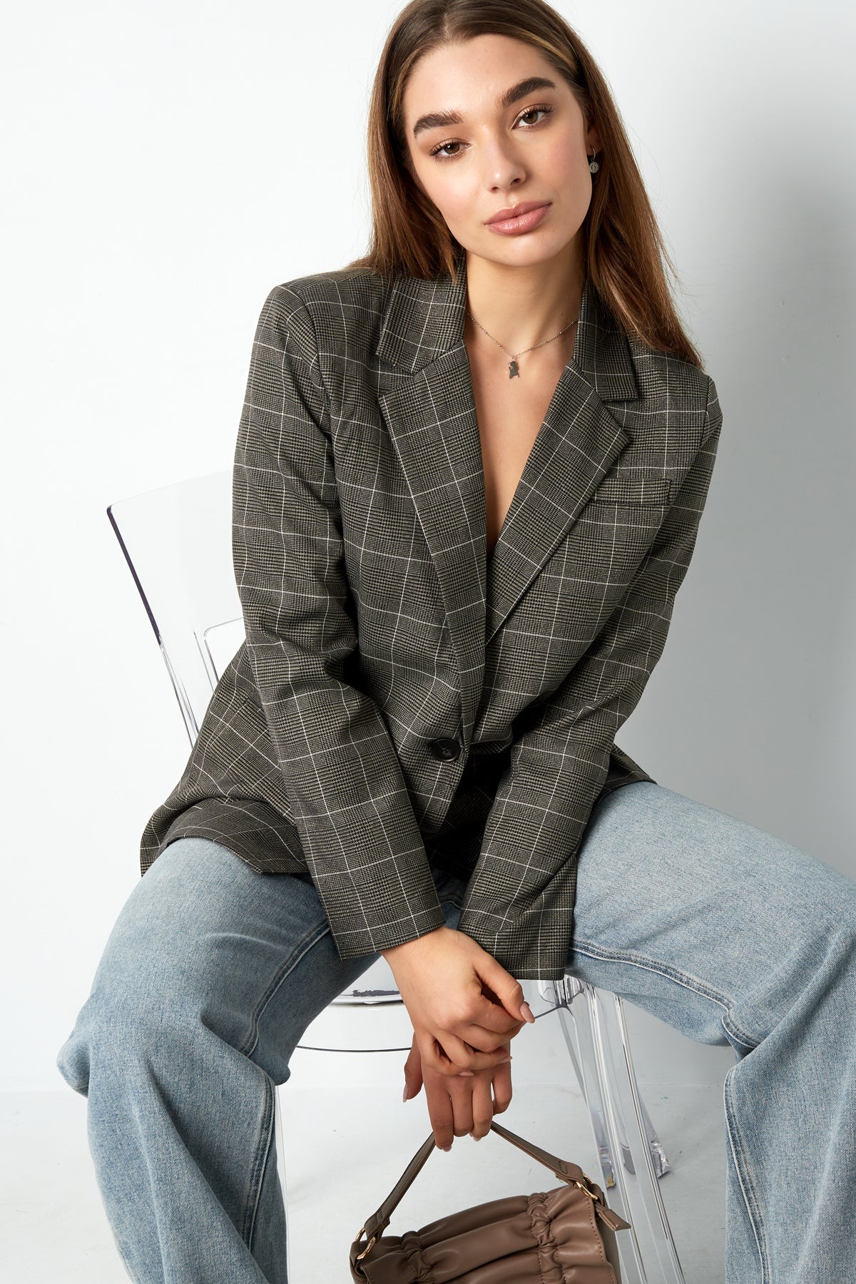 Oversized-Blazer – Damen-Blazer mit lockerer Passform und einreihiger Knopfleiste im Karomuster