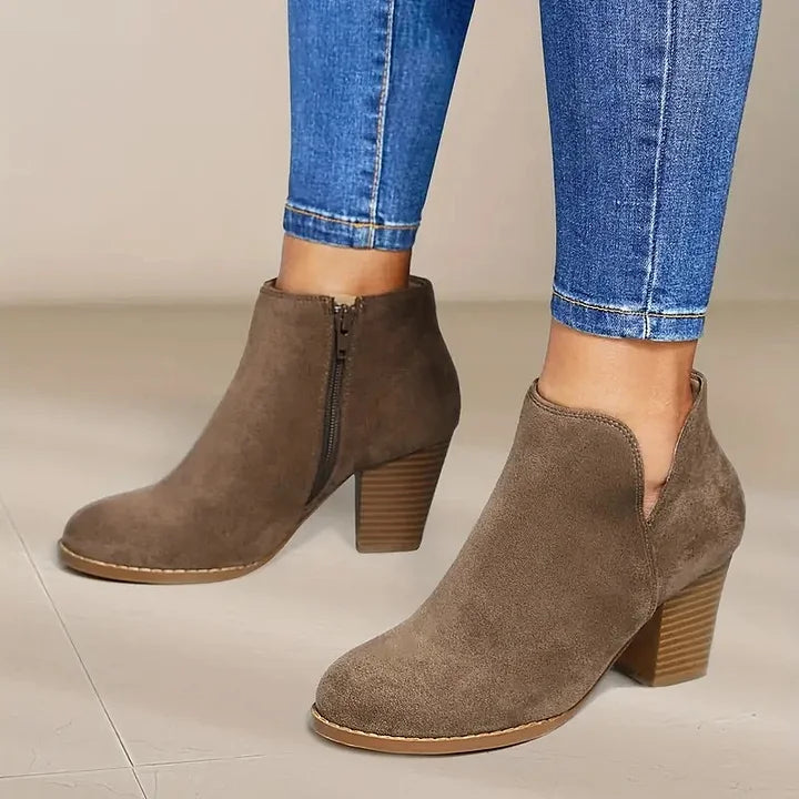 Stiefel mit Absatz | Wildleder | Blockabsatz | Stiefeletten | Damenstiefel
