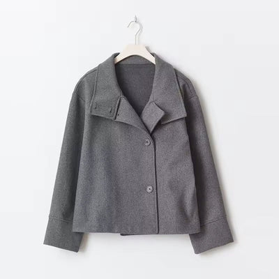 Wolljacke - Kurzer, übergroßer Trenchcoat für Frauen im Herbst