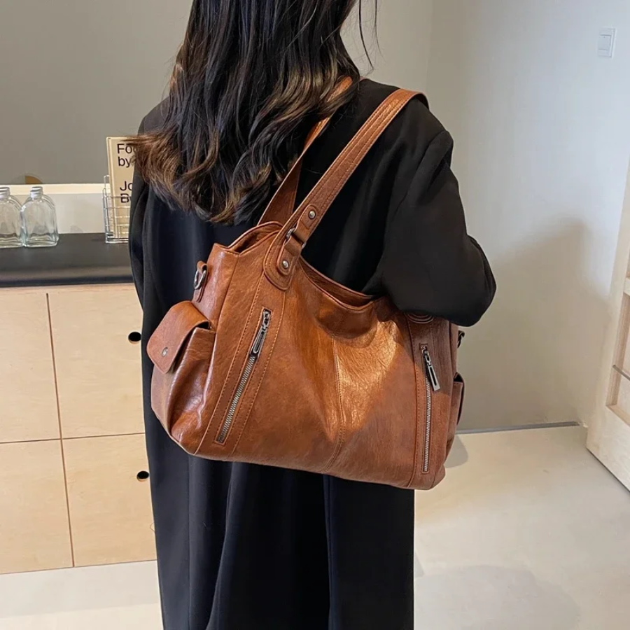 Ledertasche – Damen-Umhängetasche aus Kunstleder in Schwarz und Braun