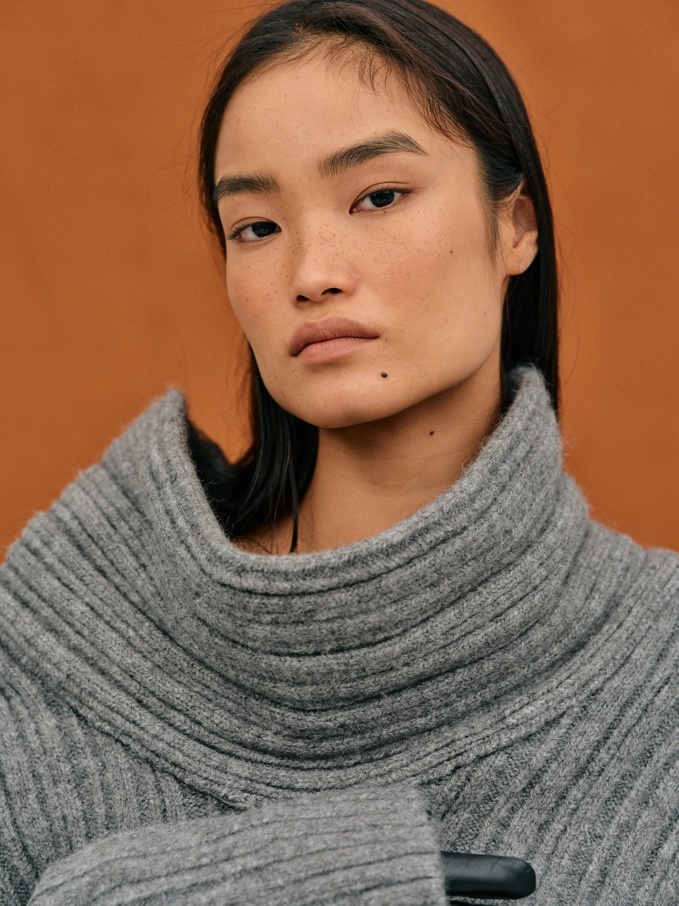 Strickpullover – Oversized-Pullover mit schulterfreiem Ausschnitt für Damen