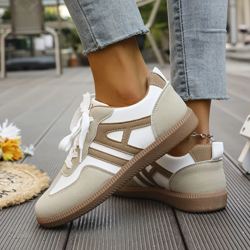 Sneaker | Beige | Schnürsenkel | Lässige Sneaker | Damenschuhe