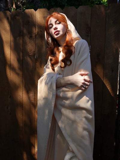 Decke mit Kapuze | Bequem | Oversized | Snuddie | Loungewear