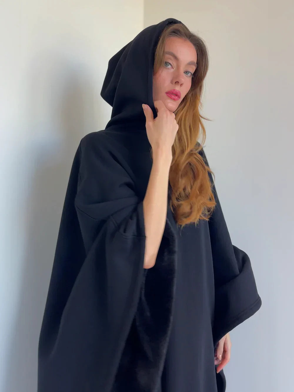 Decke mit Kapuze | Bequem | Oversized | Snuddie | Loungewear