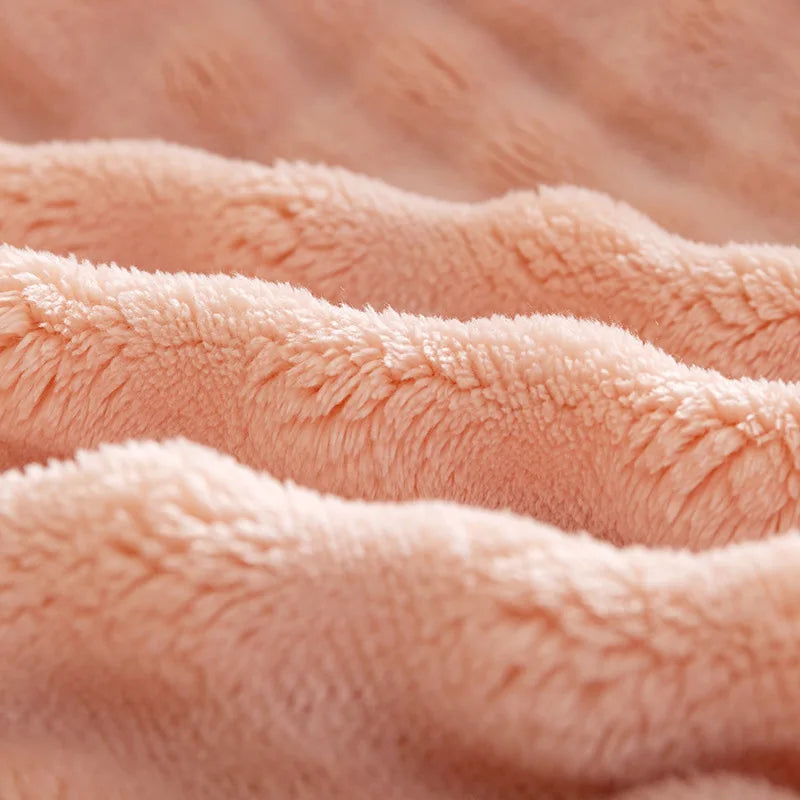 Plüschdecke – Kuschelige Winterdecken für die Couch