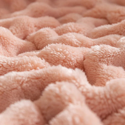 Plüschdecke – Kuschelige Winterdecken für die Couch