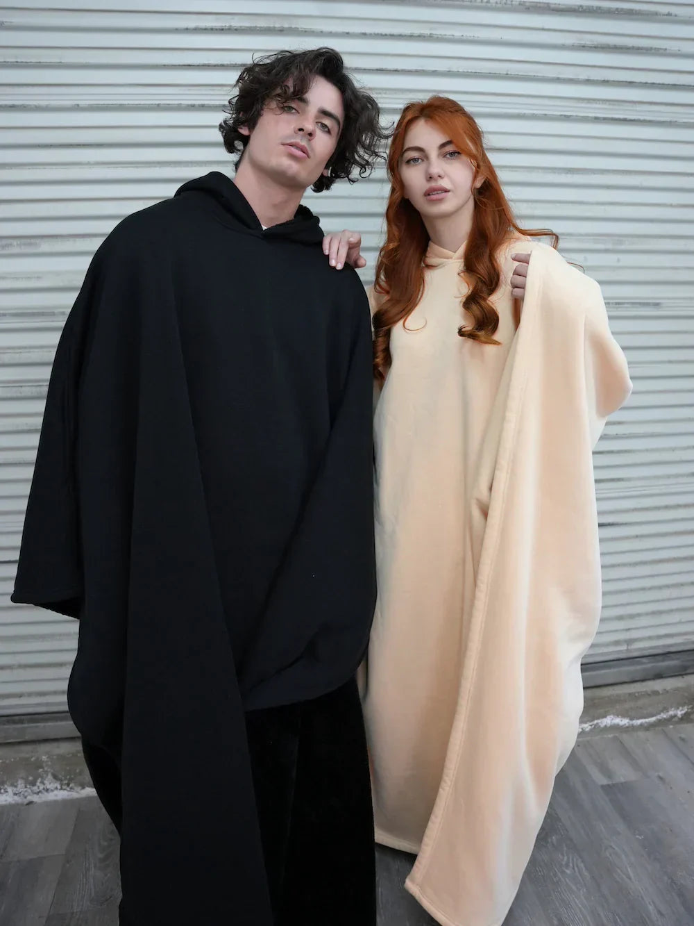 Decke mit Kapuze | Bequem | Oversized | Snuddie | Loungewear