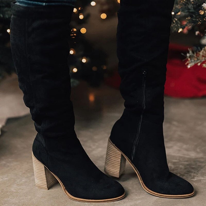 Kniehohe Stiefel mit Blockabsatz – Wildleder – Kniehohe Stiefel mit hohem Absatz – Damenstiefel