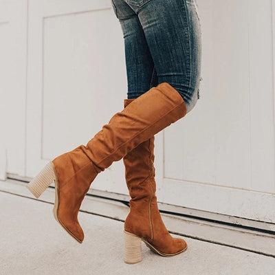 Kniehohe Stiefel mit Blockabsatz – Wildleder – Kniehohe Stiefel mit hohem Absatz – Damenstiefel