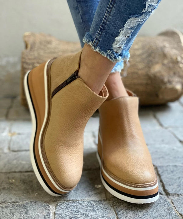 Plateaustiefel - Keilabsatz - Reißverschluss - Ankle Boots - Damenstiefel