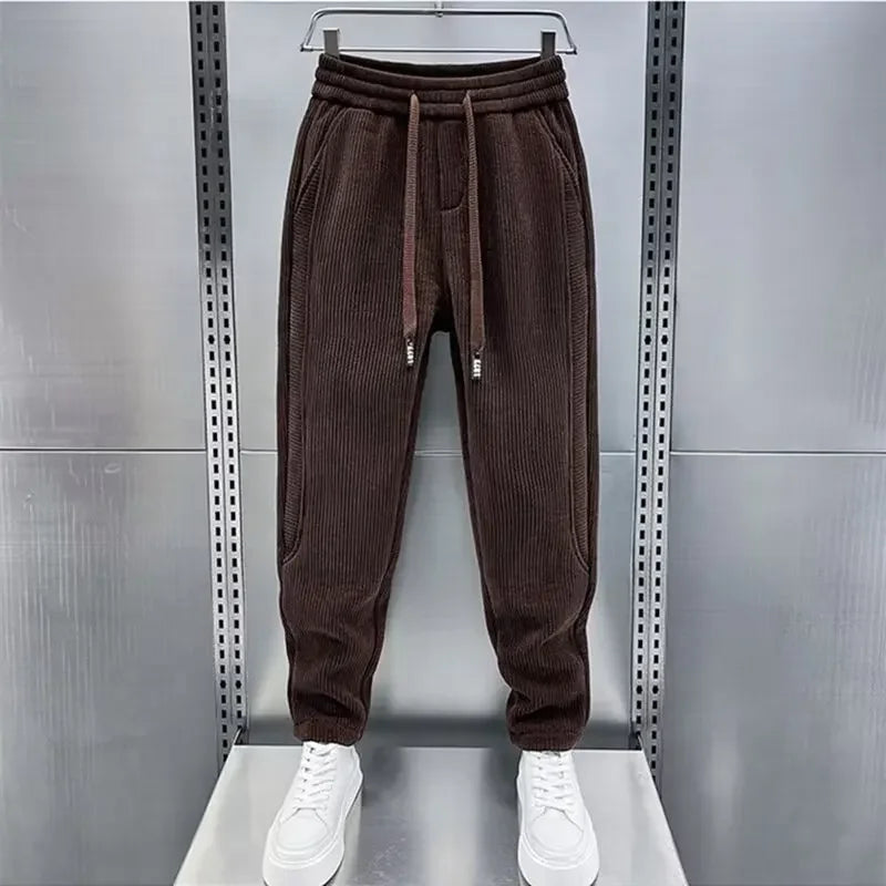 Cordhose – Herrenhose mit elastischem Bund, lockerer Passform und weiten Beinen