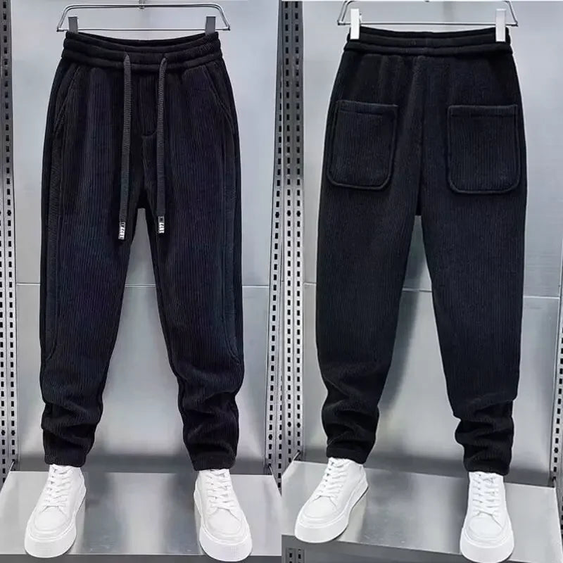 Cordhose – Herrenhose mit elastischem Bund, lockerer Passform und weiten Beinen