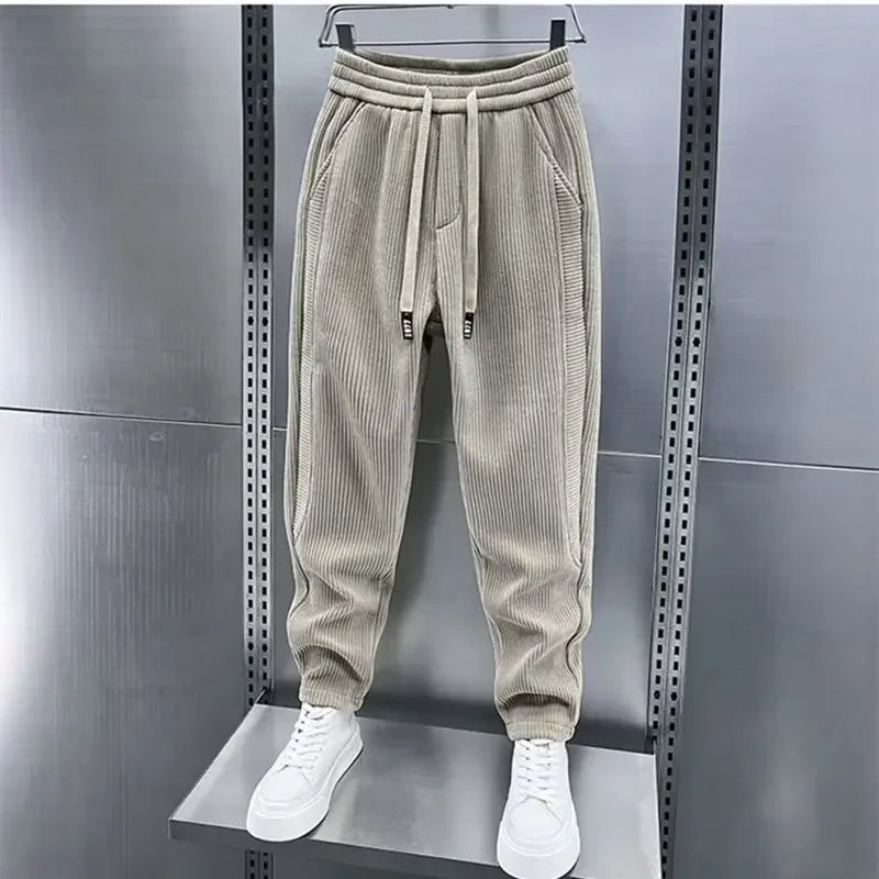 Cordhose – Herrenhose mit elastischem Bund, lockerer Passform und weiten Beinen