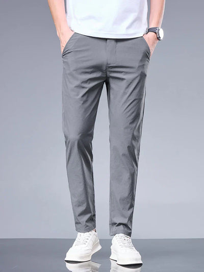 Stretchhose – Leichte, lässige Skinny-Hose für Männer