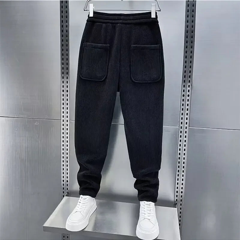 Cordhose – Herrenhose mit elastischem Bund, lockerer Passform und weiten Beinen