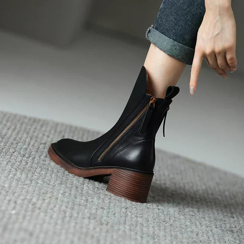 Lederstiefel | Blockabsatz | Schmaler Knöchel | Stiefel mit Absatz | Damenstiefel