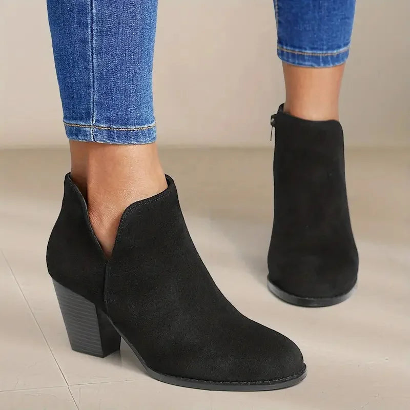 Stiefel mit Absatz | Wildleder | Blockabsatz | Stiefeletten | Damenstiefel