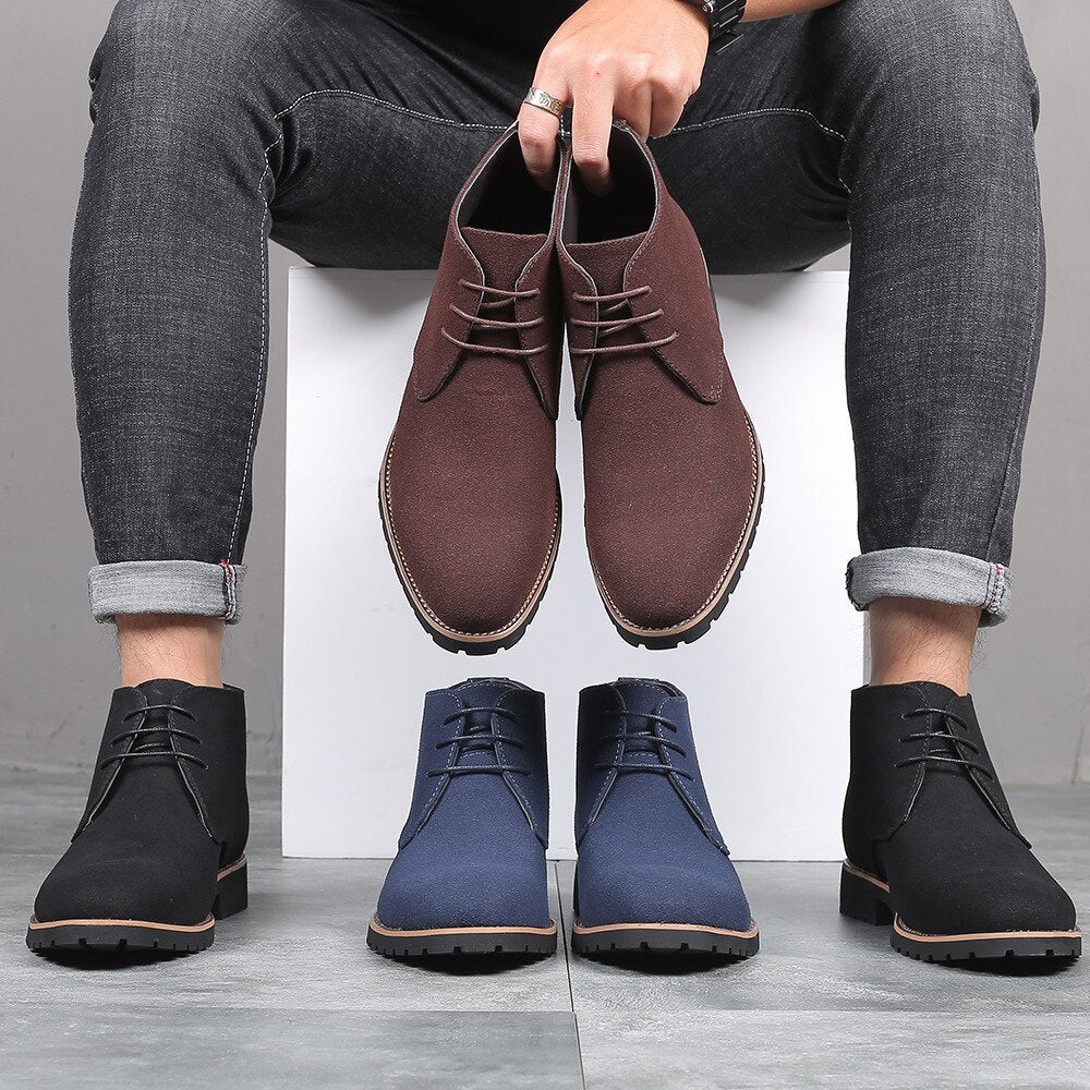 Chukka-Stiefel – Elegante, lässige Schnürstiefel aus Wildleder für Herren