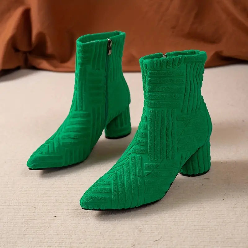 Stiefel mit Absatz – Damenstiefel mit Reißverschluss und klobigem Mittelabsatz