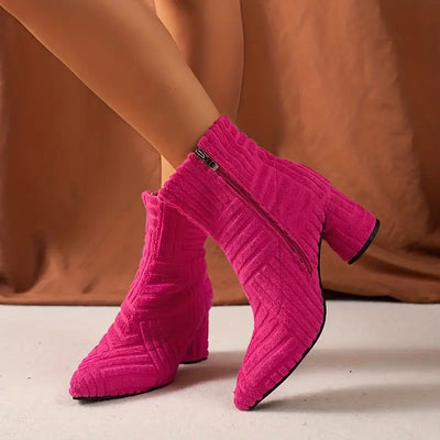 Stiefel mit Absatz – Damenstiefel mit Reißverschluss und klobigem Mittelabsatz