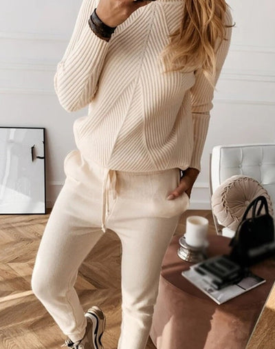 Gestricktes Co-Ord – Rollkragenpullover – Kordelzug – Zweiteiliges Strick-Set – Loungewear für Damen